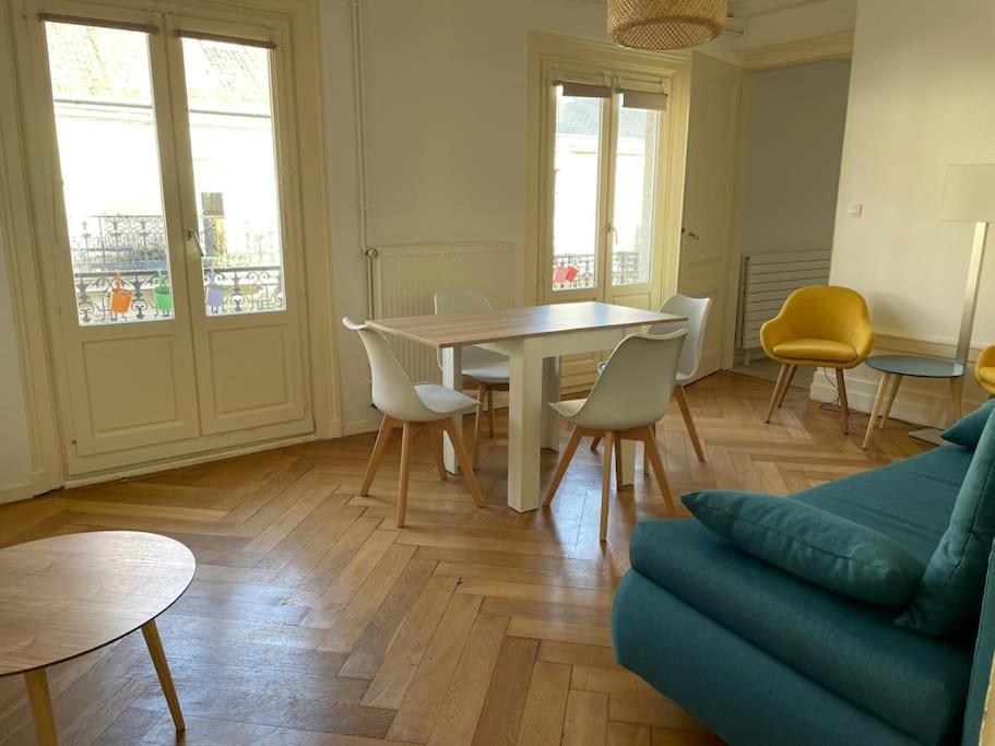 Elegant 2 Chambres Square Saint Amour بُيزانكون المظهر الخارجي الصورة